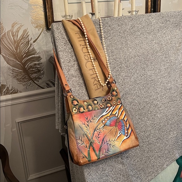 Anuschka one of a kind Hand-Painted Leather Shoulder Bag - Picture 2 of 4